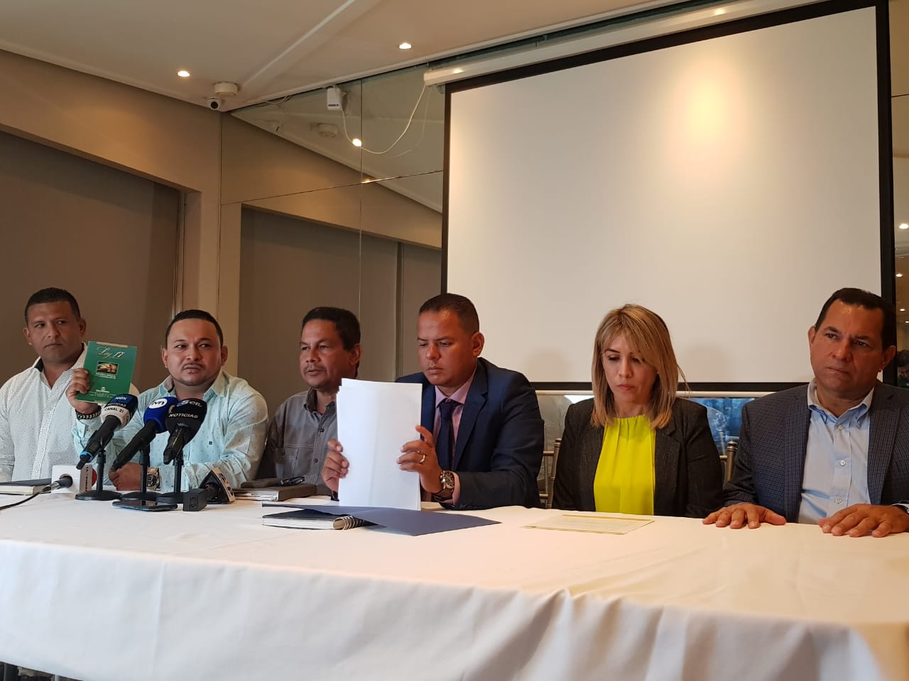 Transportistas de carga de Panamá en estado de alerta