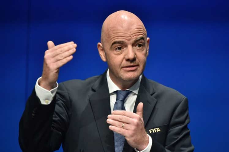  En  la FIFA fomentan debates sobre cambios en el fútbol