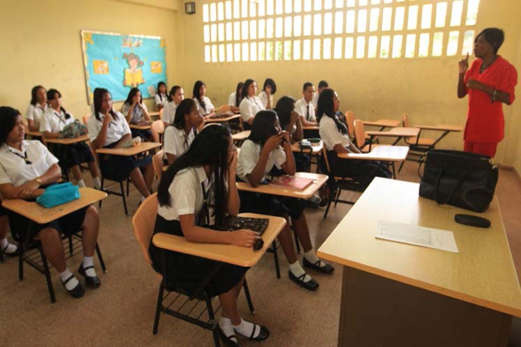 Matemática y Español lideran fracasos escolares en Panamá