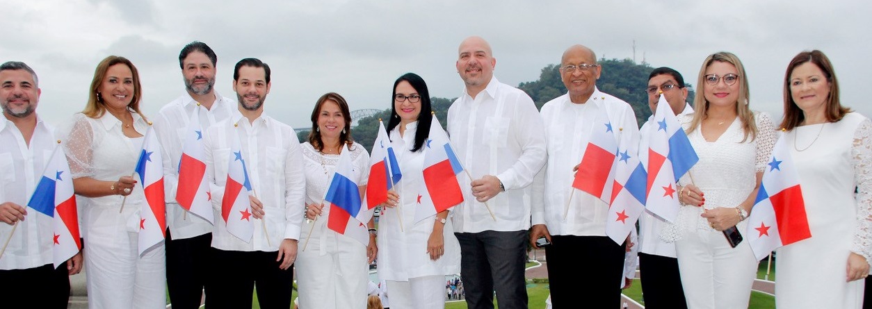 Canal representa 17% de los ingresos para el país