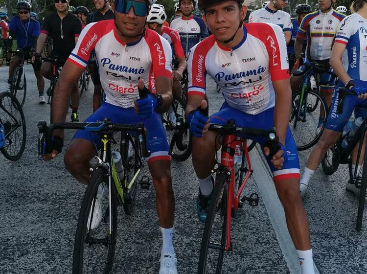  Selección de ciclismo panameña lista para la batalla en  Argentina