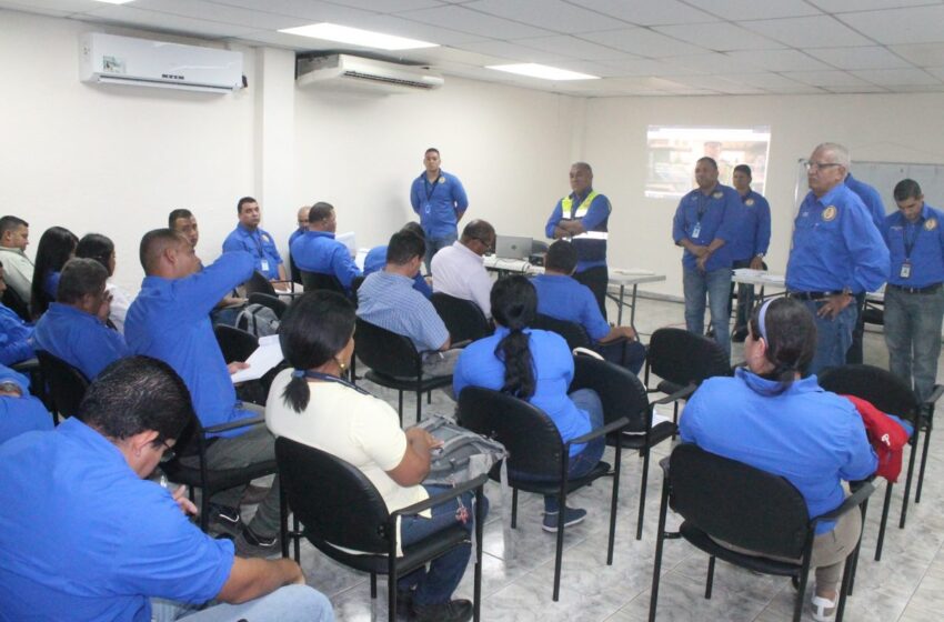  Mitradel realiza capacitación para  inspectores en  sede de Chiriquí