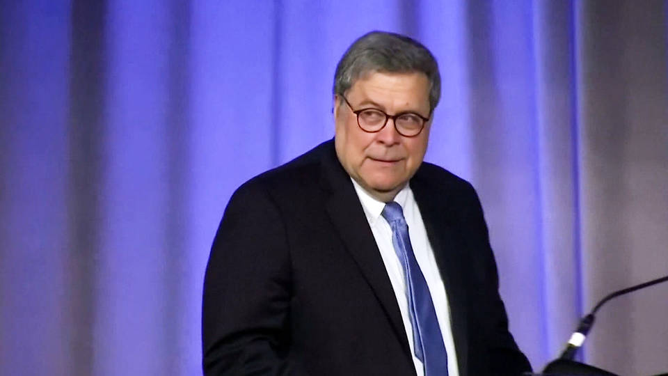 Exfuncionarios de Justicia de EE.UU. exigen la renuncia del fiscal general