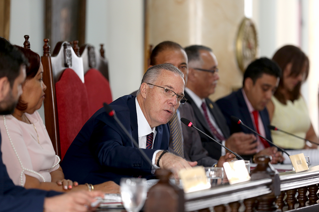 Sobre el uso  de las mascarillas  existen vacíos, explica Fábrega