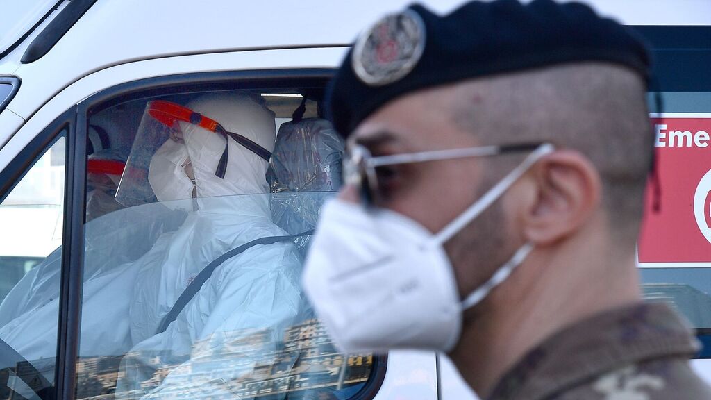 La OMS teme rápido levantamiento de las cuarentenas: "Puede resurgir mortal"