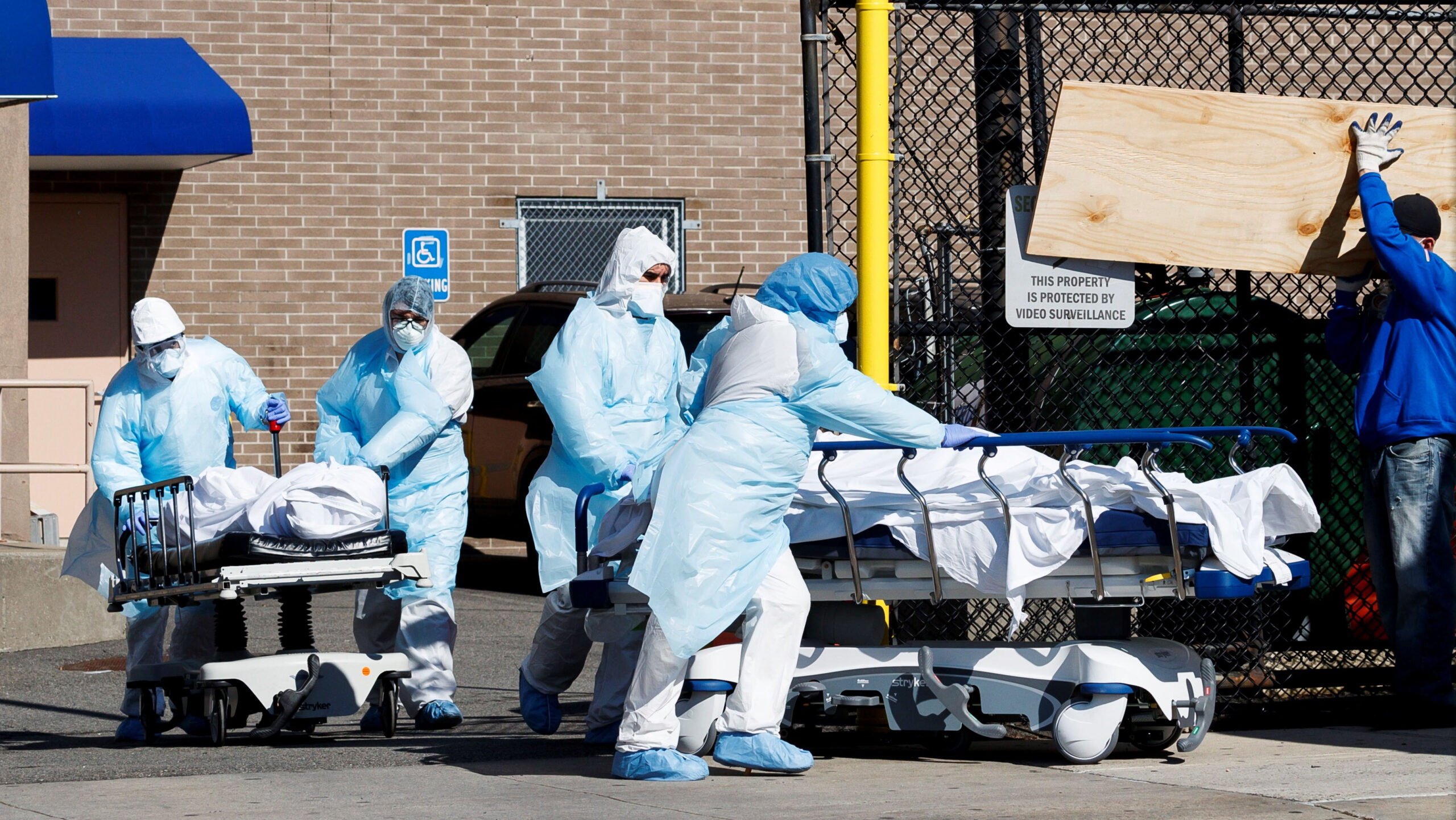 Más de 80 médicos han fallecido por Covid-19 en Guayas, Ecuador