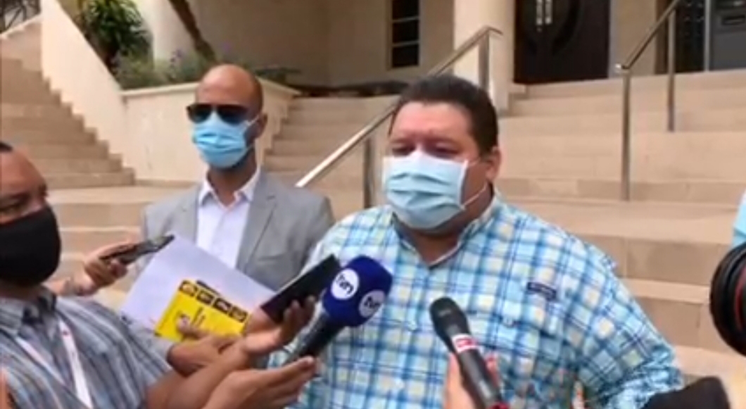 Presentan Amparo contra Decreto Ejecutivo en la Corte