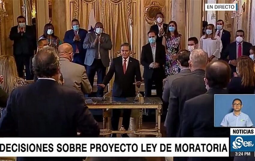  Presidente Laurentino Cortizo sanciona ley de moratoria