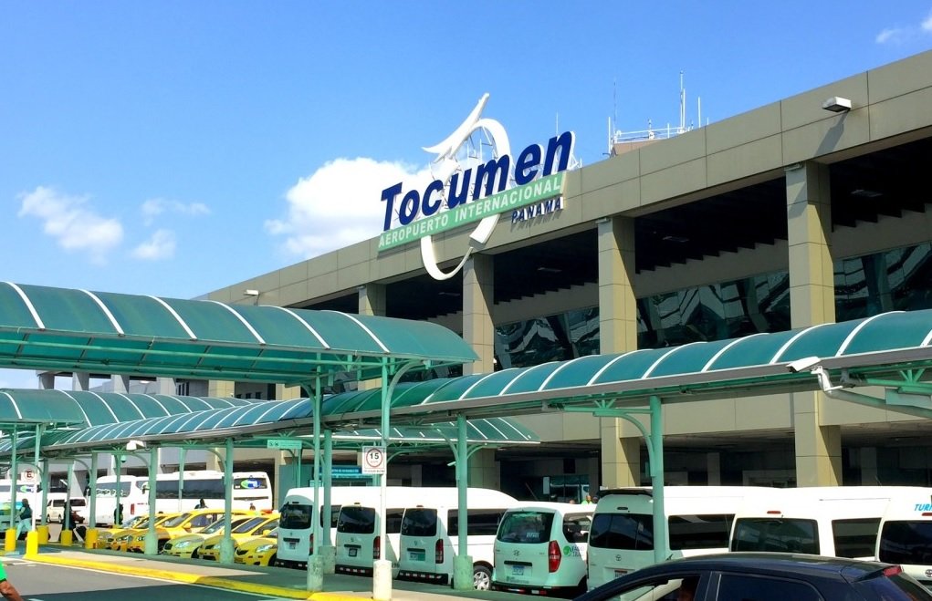 Autoridades de AITSA coordinan con aerolíneas la reapertura