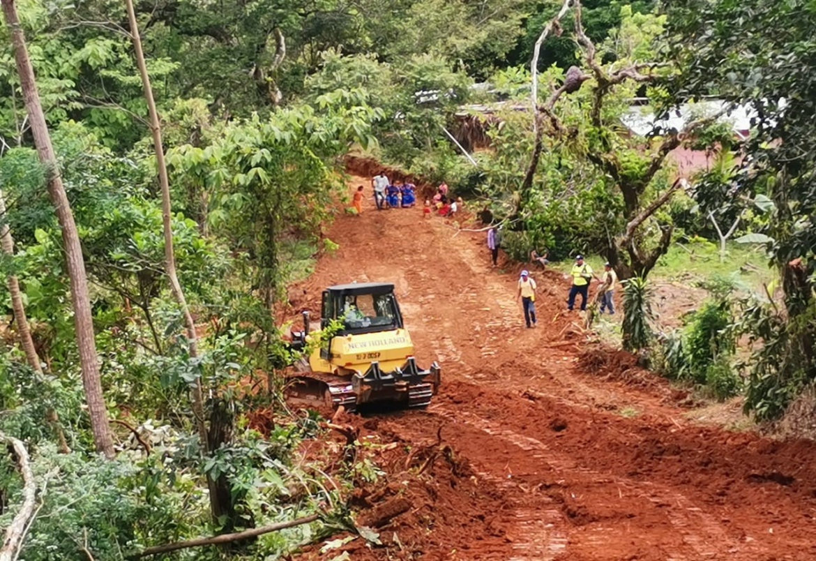 Rehabilitación de camino en Nole Duima facilitará comunicación en la Comarca Ngöbe