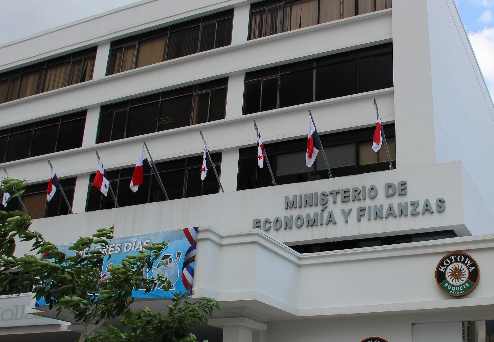 Entidades estatales sufren recorte por ajuste presupuestario