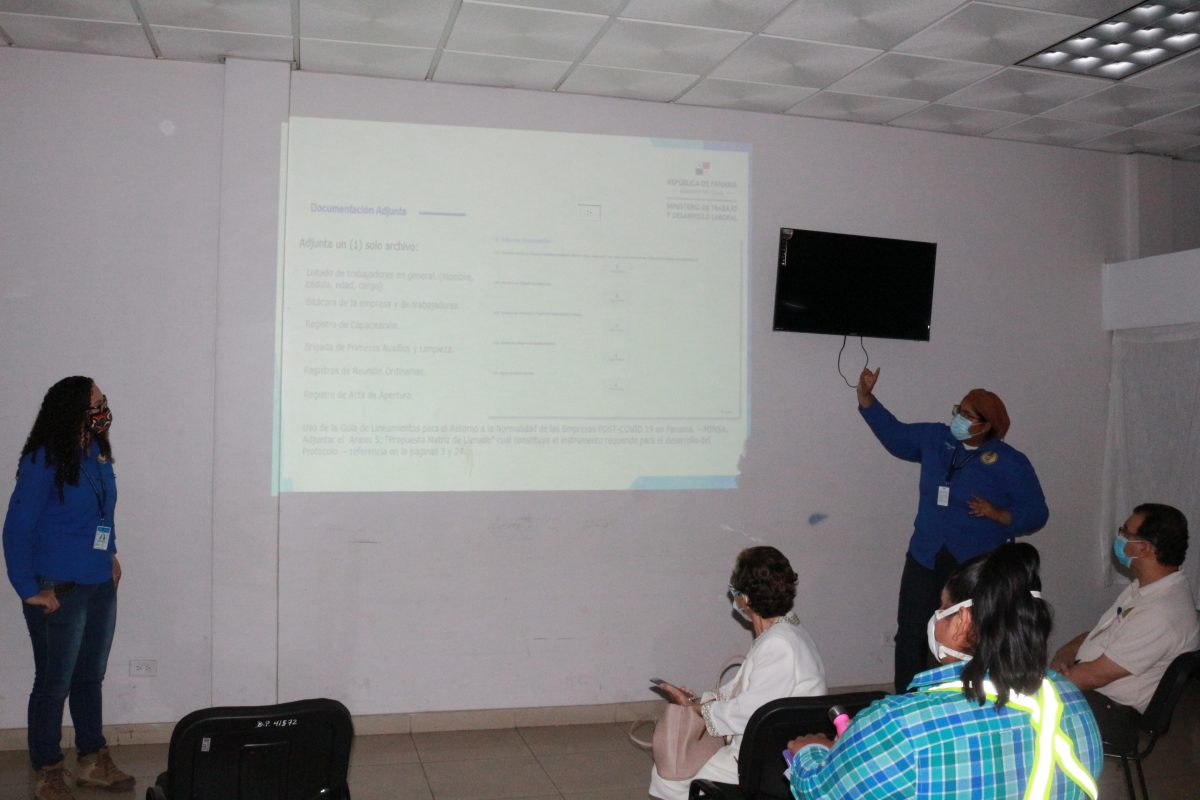 Instruyen sobre protocolos de sanidad en empresas de Coclé