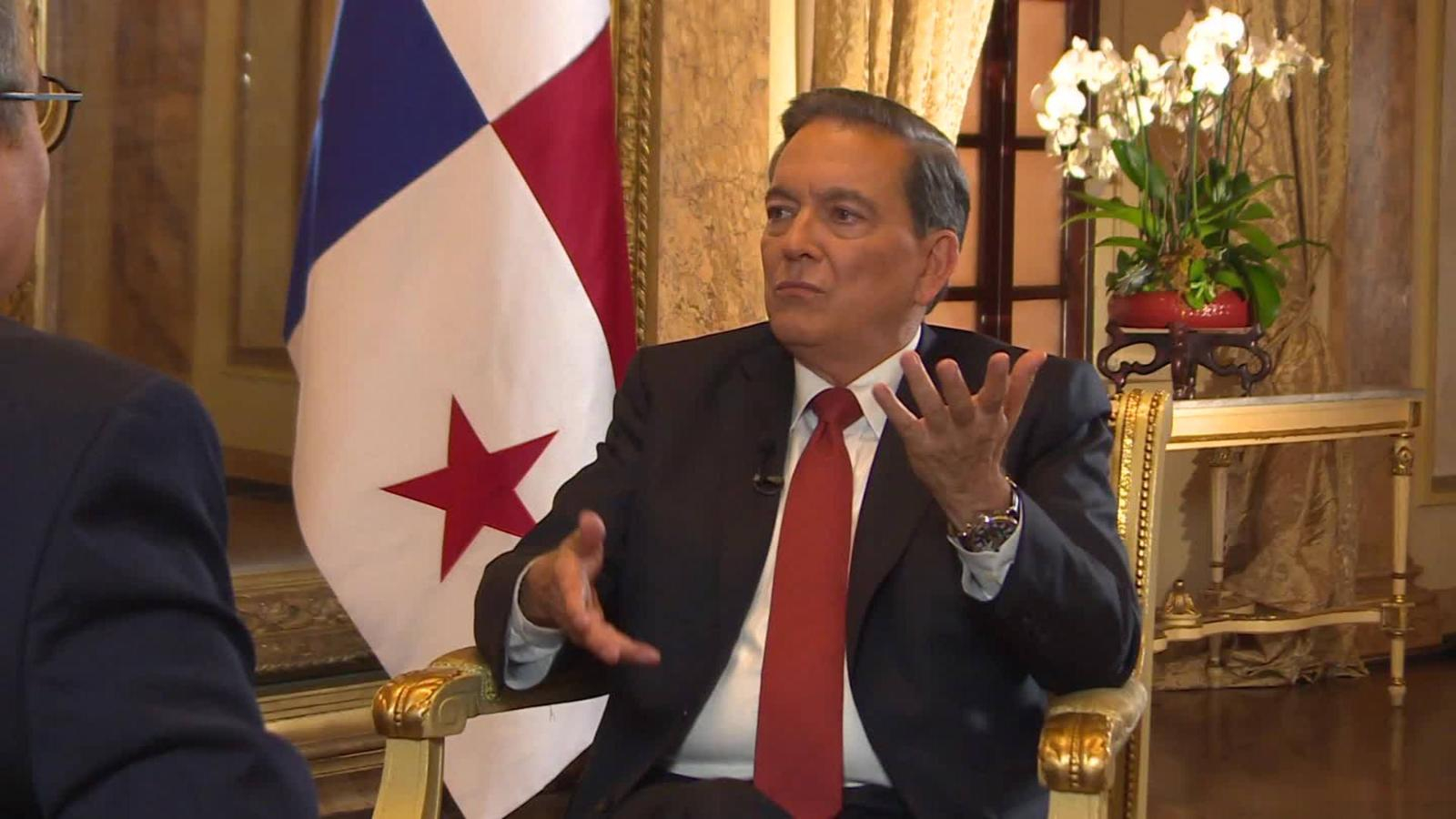 Presidente anuncia aumento del Bono Solidario, llama al diálogo