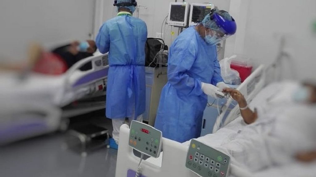 Pacientes de COVID-19 en el Hospital  “Panamá Solidario”