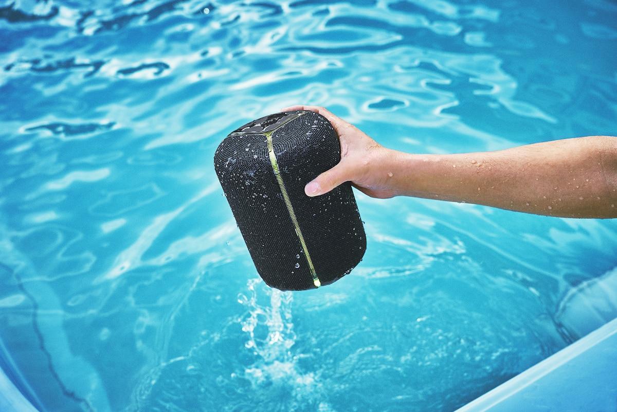 Conozca el Altavoz Bluetooth de Sony, con  batería de 16 horas