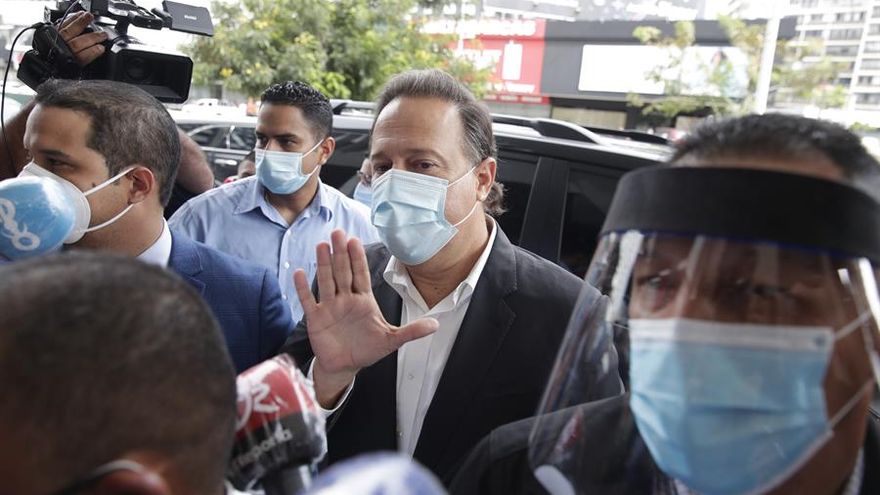 Expresidente Varela se presenta al MP por caso Obebrecht