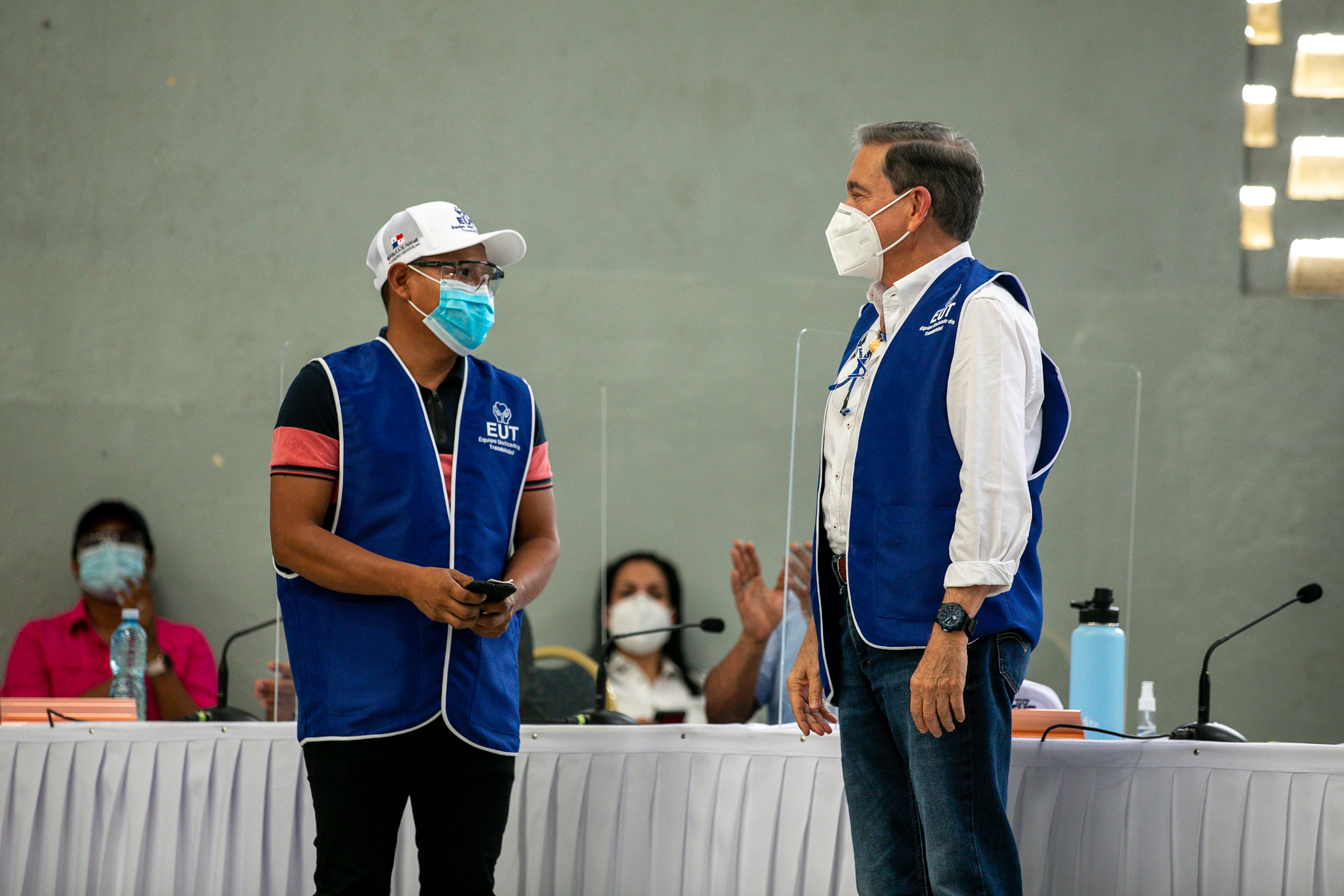 Presidente Cortizo nombra  a 20 promotores de salud