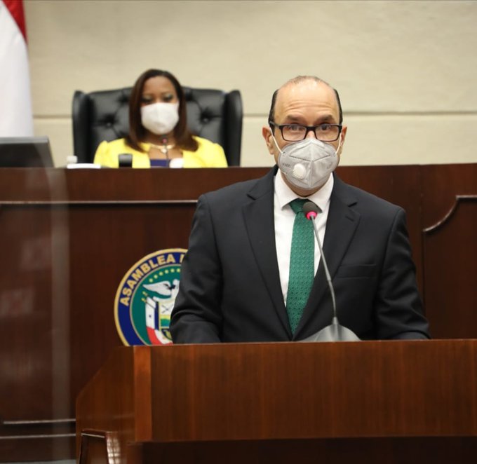 Eligen a Eduardo Leblanc nuevo Defensor del Pueblo  