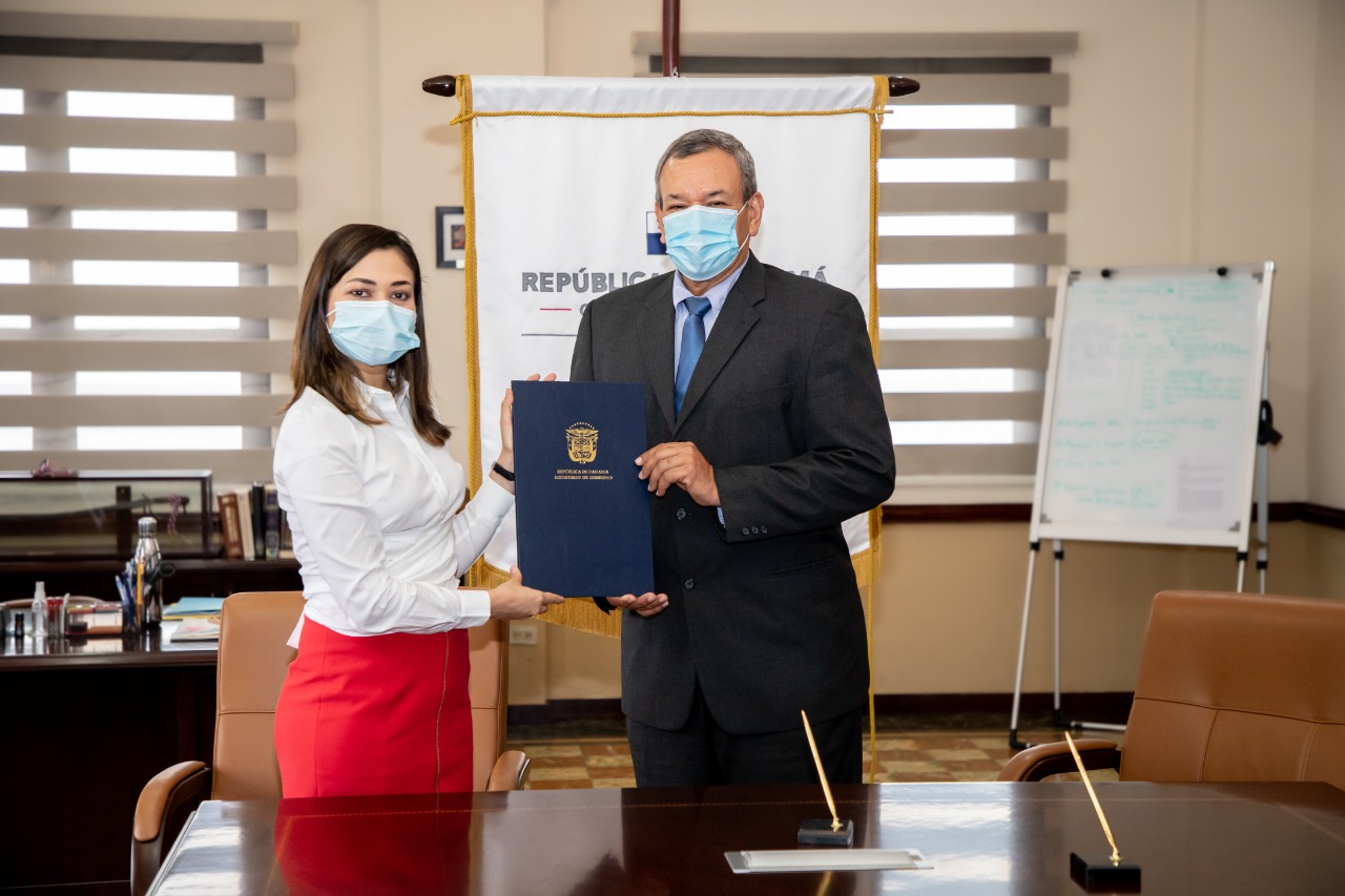 Nuevo gobernador de Veraguas toma posesión