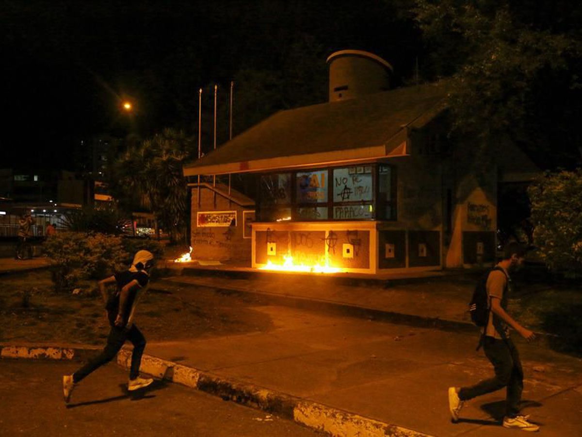 Disturbios en Colombia por brutal asesinato, van cinco muertos