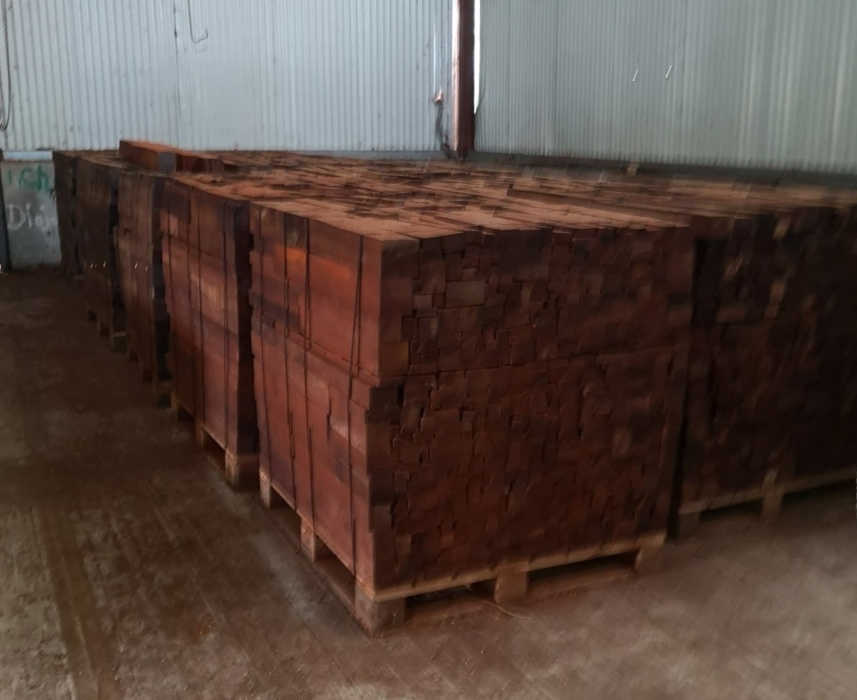 Decomisan cargamento de madera Cocobolo