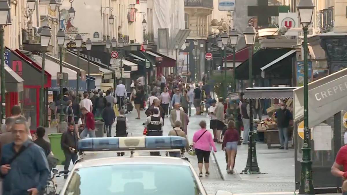 Francia vuelve a confinarse por más brote de Coronavirus