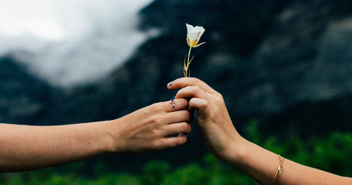 Poetisa nicaragüense rinde homenaje a todas las madres