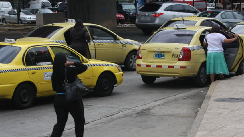 Suspende ATTT medida de circulación por último dígito