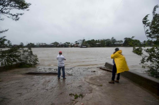  Huracán Eta toca tierra en Nicaragua, es peligroso