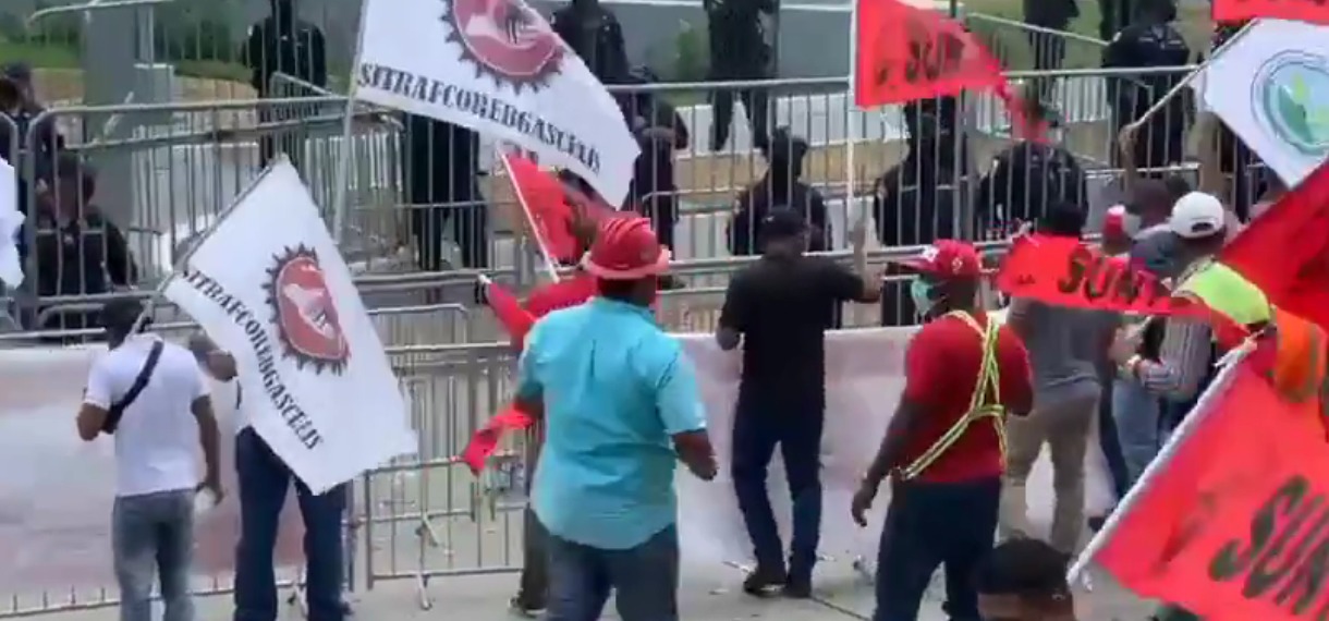Protestan en las inmediaciones del Parlamento Latinoaméricano y Caribeño