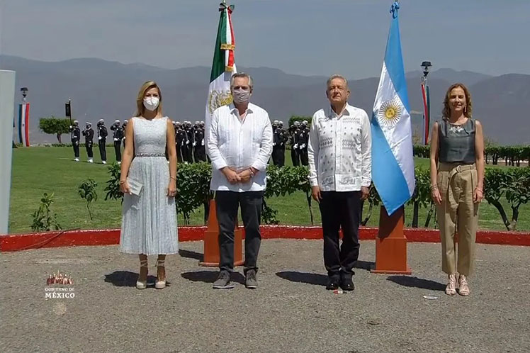  Presidentes de México y Argentina abogan por la unidad latinoamericana