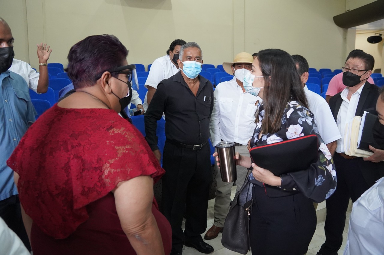 Ministra de Gobierno logra acuerdo con sector del transporte colectivo de Chiriquí