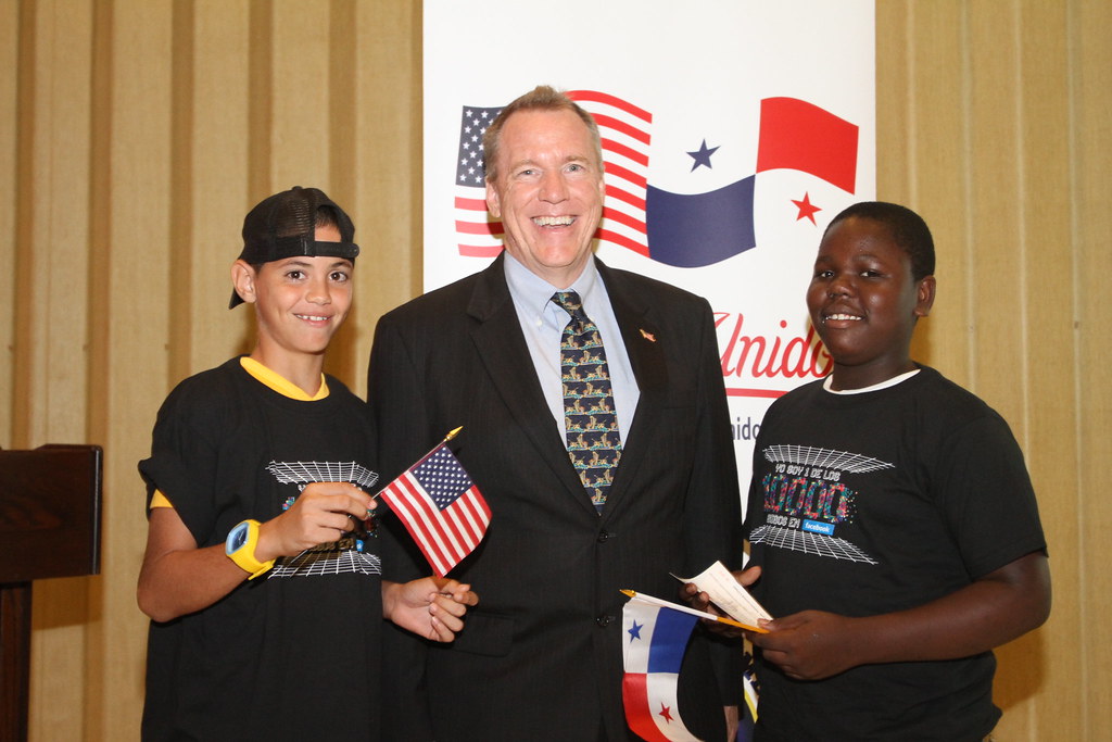 Ministros consejeros o ministros sin cartera: ¿cómo deben llamarse?