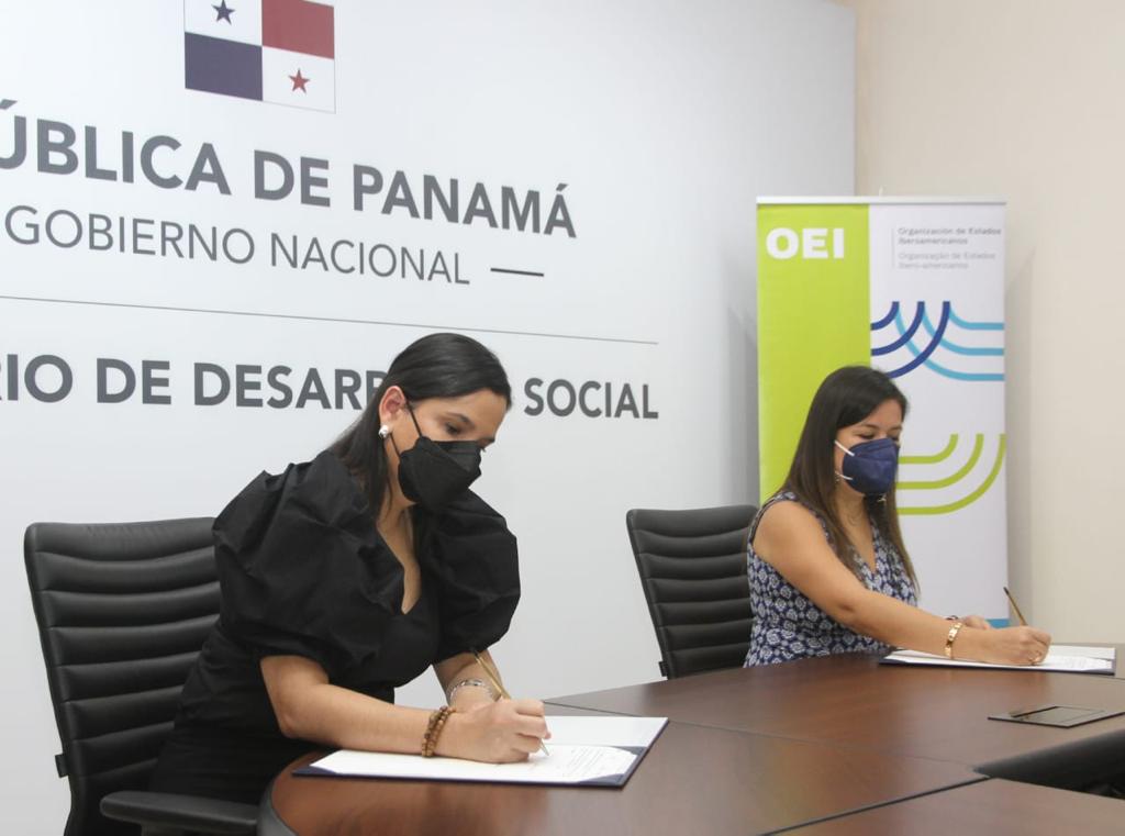 MIDES y OEI firman convenio de cooperación en materia educativa y social