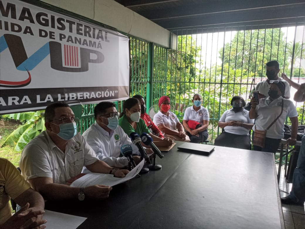 Gremios magisteriales anuncian marcha hacia la Asamblea Nacional