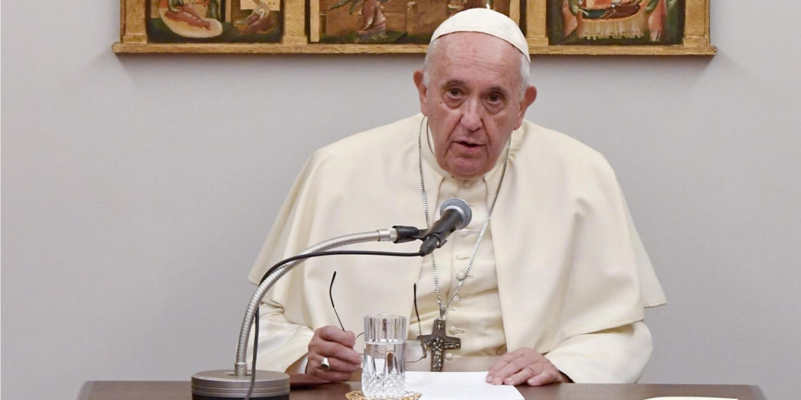 Papa Francisco incluye el delito de pederastia en el Código de Derecho Canónico