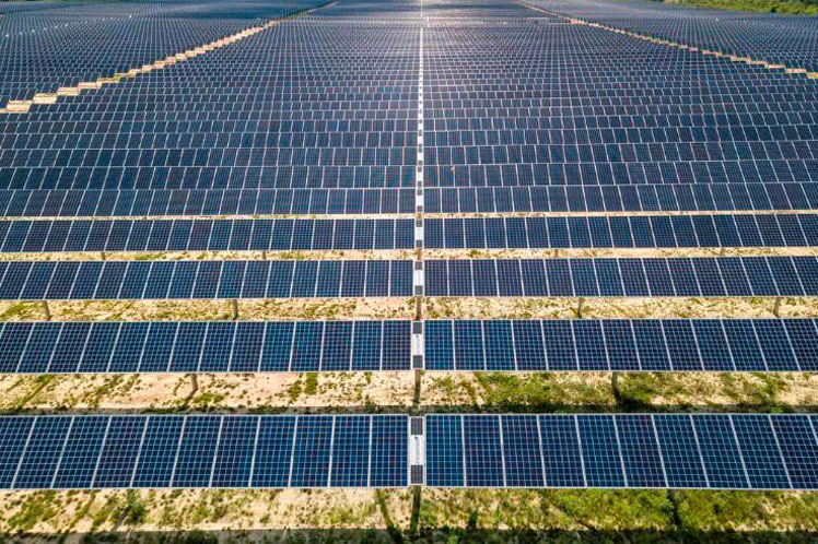  República Dominicana tiene  la mayor central fotovoltaica de la región