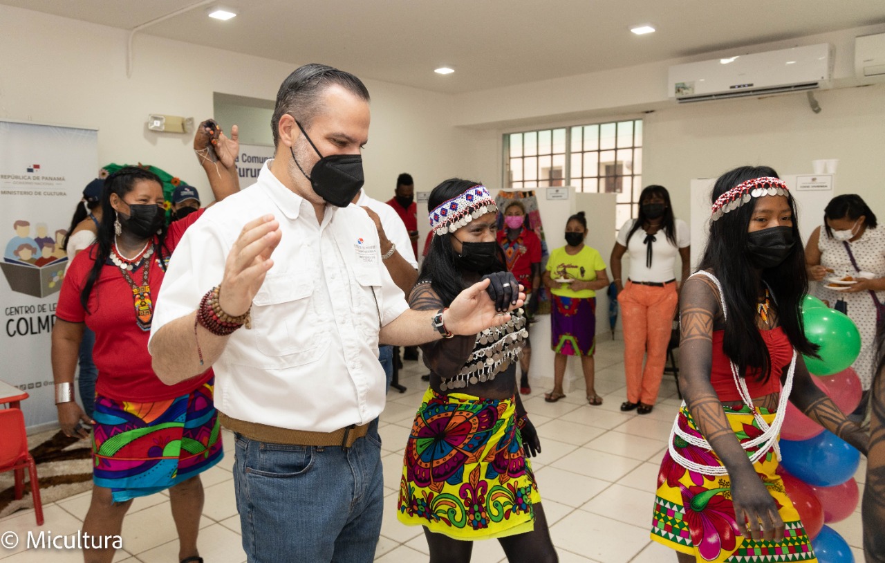 MiCultura impulsa centros de lecturas a más comunidades