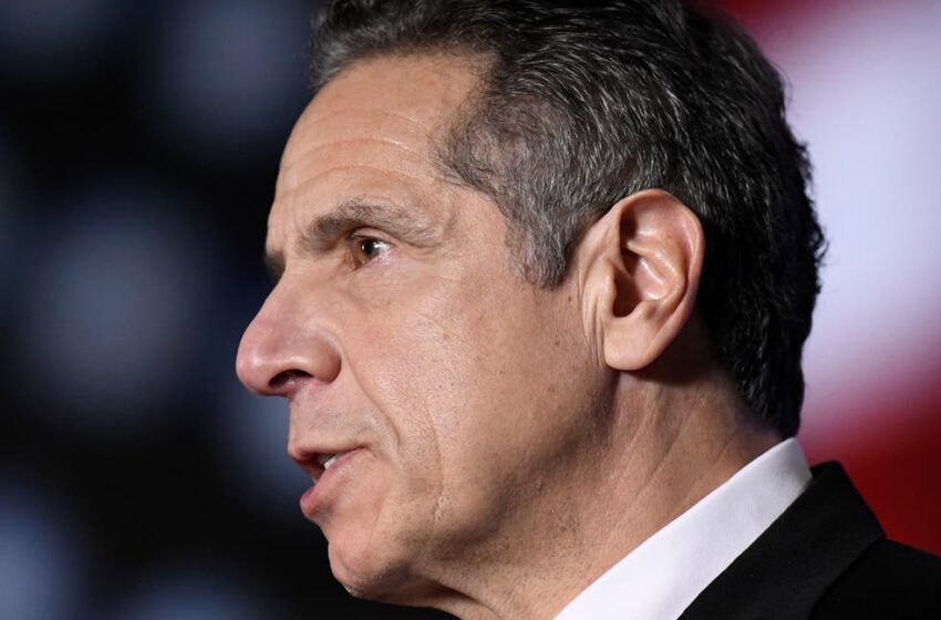  Piden expulsión del gobernador de Nueva York  por acoso sexual