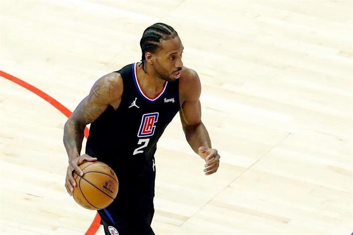  Kawhi Leonard rechaza 36 millones de dólares con los Clippers