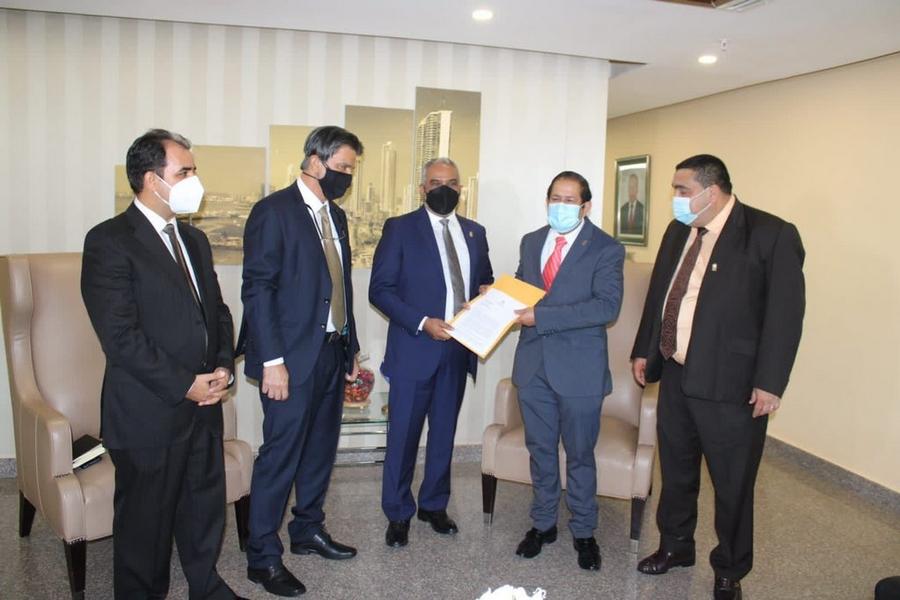 Parlamentos de Cuba y Panamá fortalecen relación bilateral