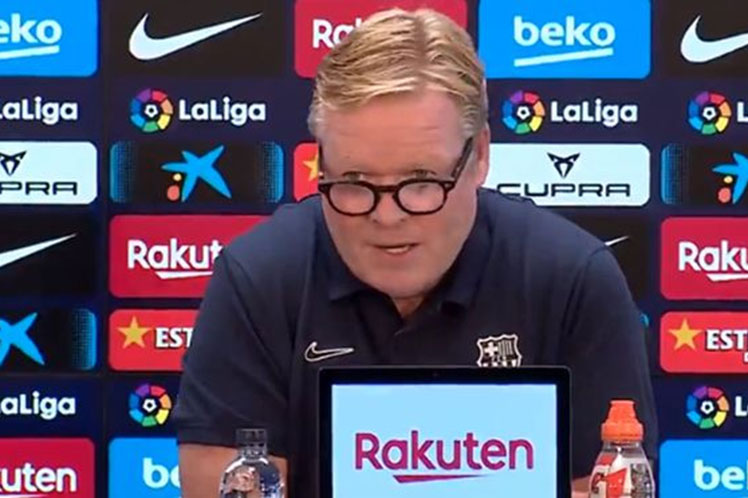  Técnico del Barcelona abandona rueda de prensa sin permitir preguntas