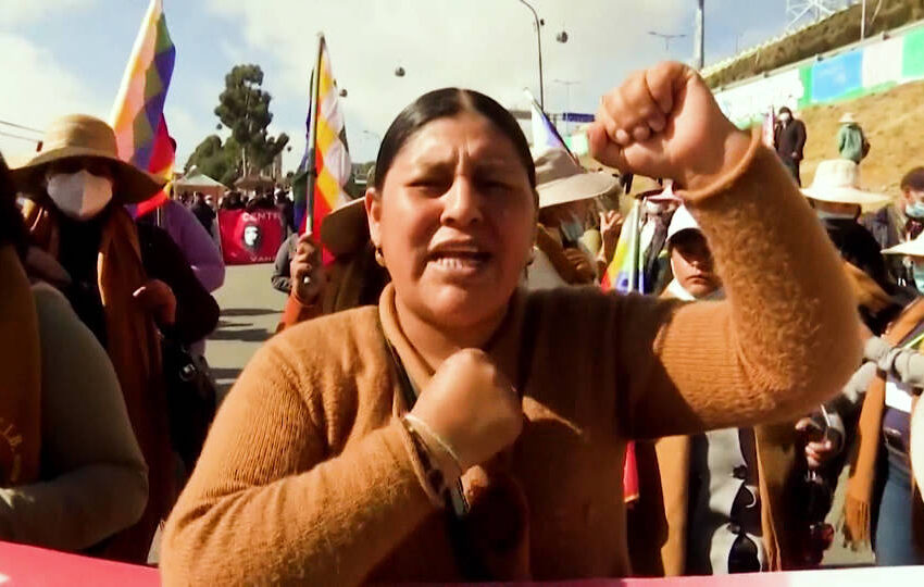  Líderes indígenas organizan marchas en América Latina