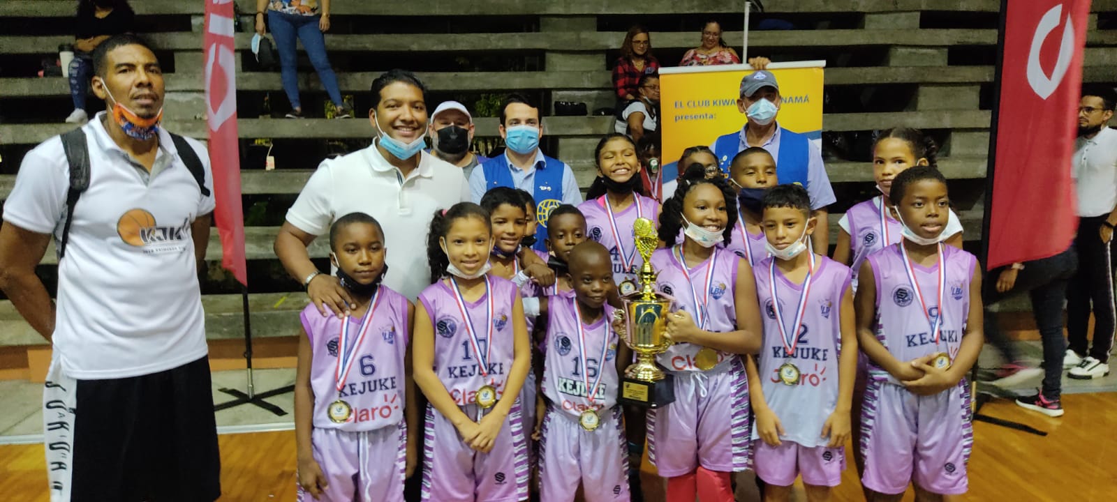 Academia Kejuke de Colón conquista U10 mixta de la Liga de Baloncesto Kiwanis 