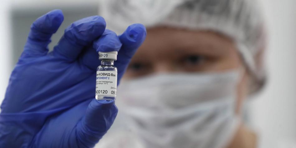 Colombia inicia la aplicación de dosis de refuerzo para mayores de 50 años