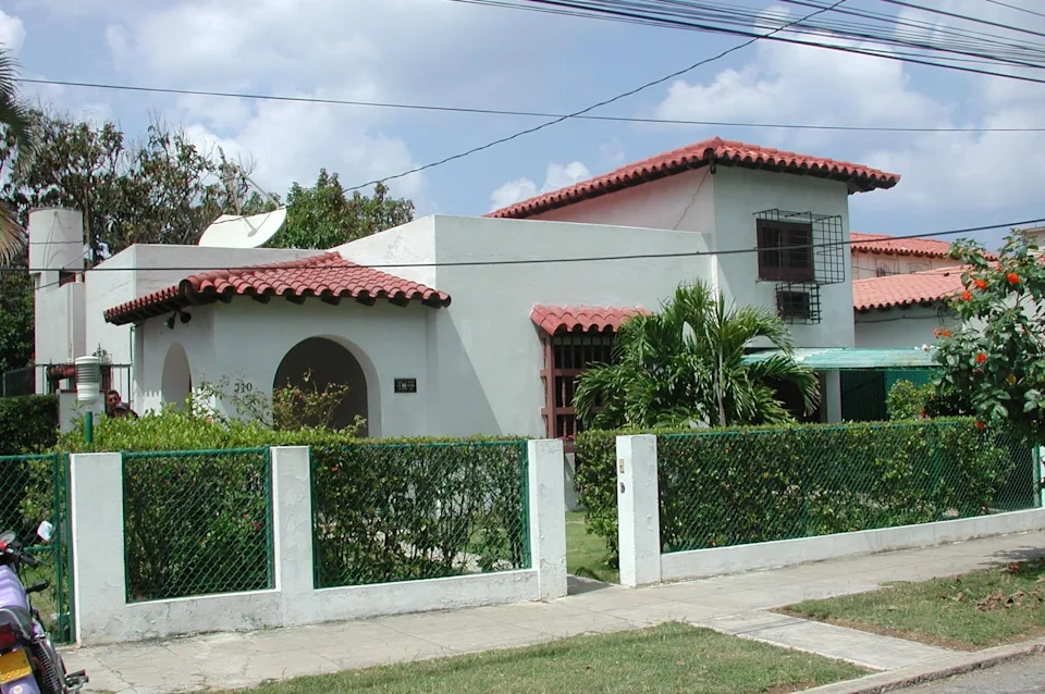 Cuba restituye credenciales de prensa al equipo de Efe en La Habana