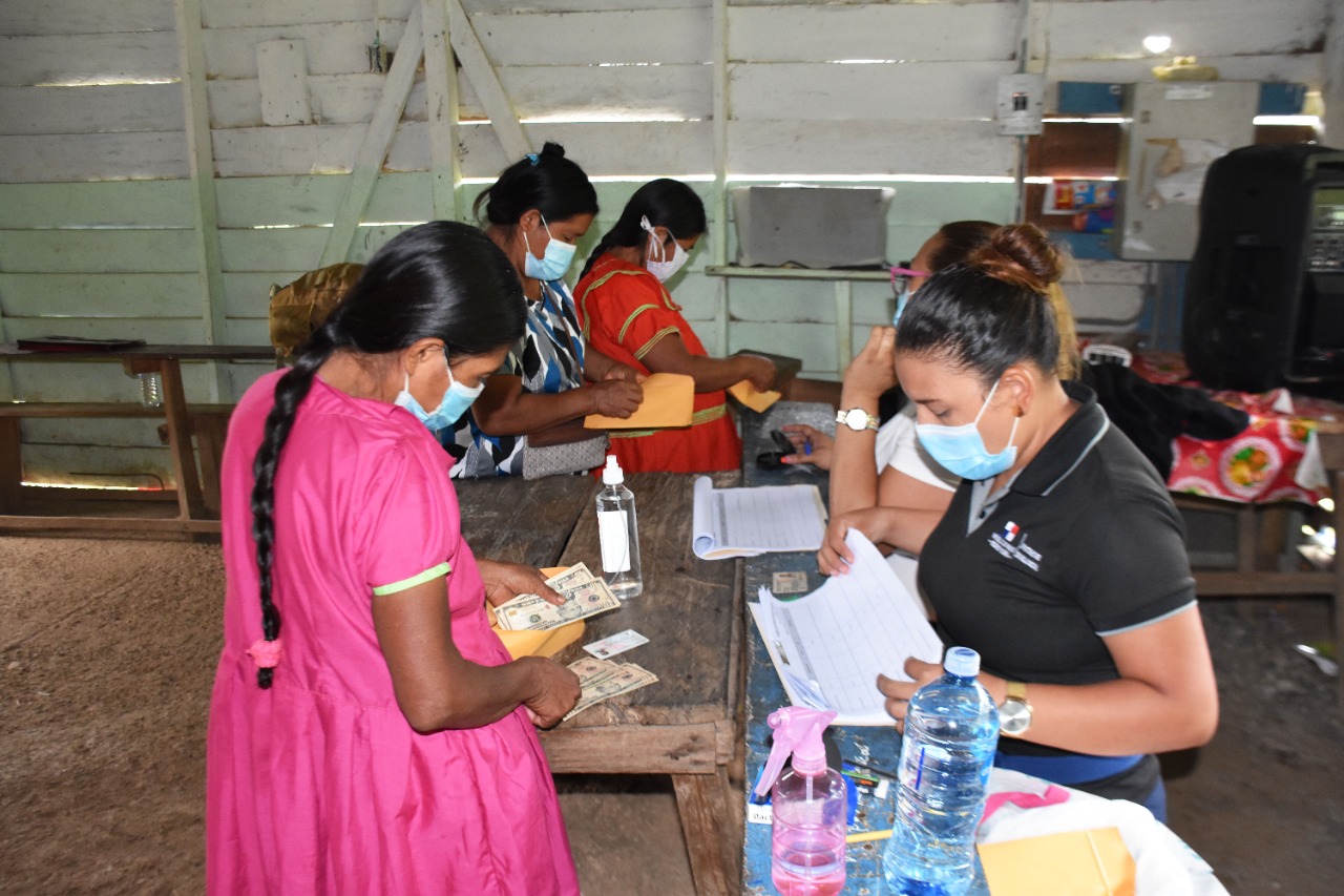 Mides anuncia el cuarto pago de los PTMC a más de 34 mil panameños