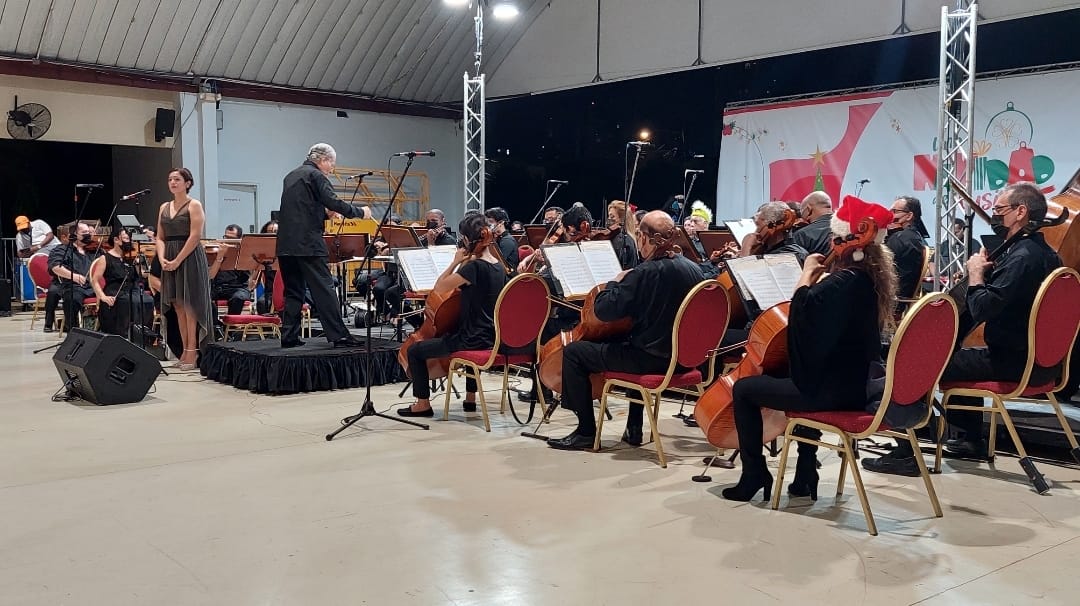 Sinfonías navideñas llegan a los parques y parroquias