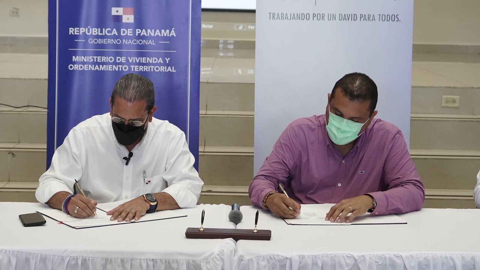 Municipio de David y Miviot firman convenio de colaboración