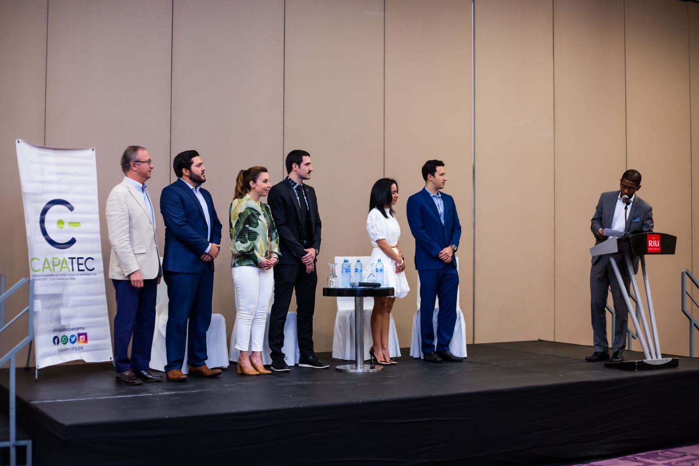 CAPATEC posesiona su nueva directiva, José cuervo toma posesión